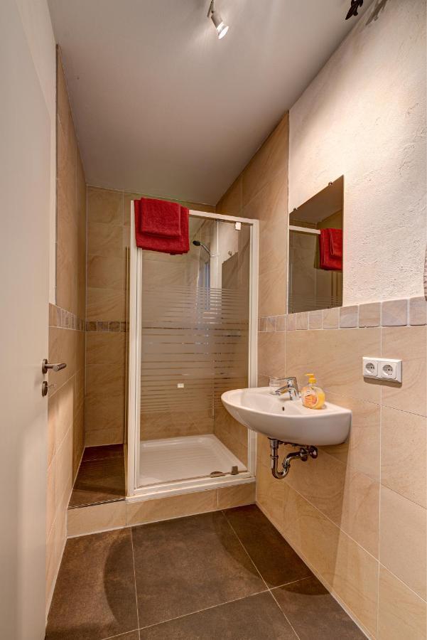 Jakobshof Freckenfeld Luaran gambar