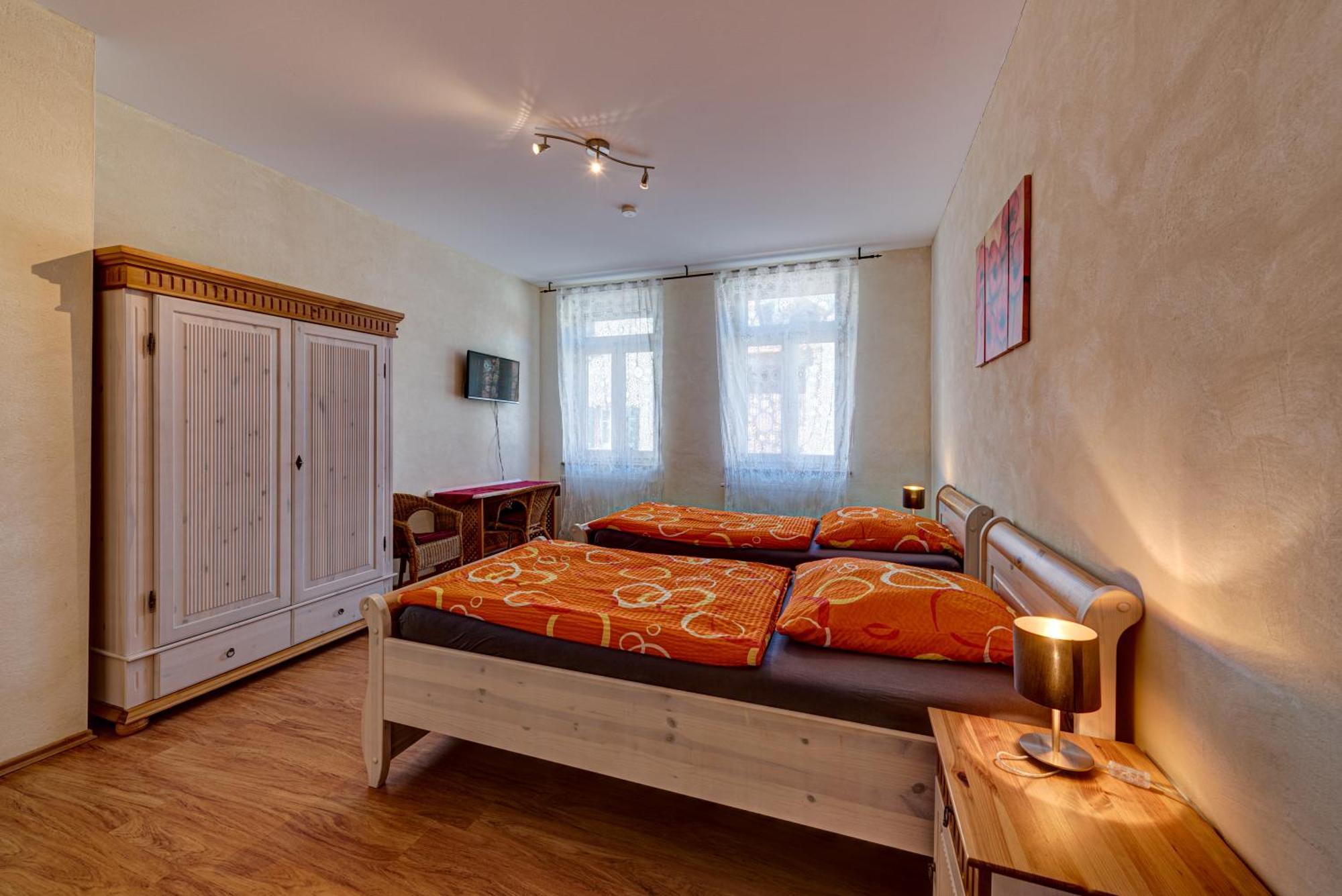 Jakobshof Freckenfeld Luaran gambar